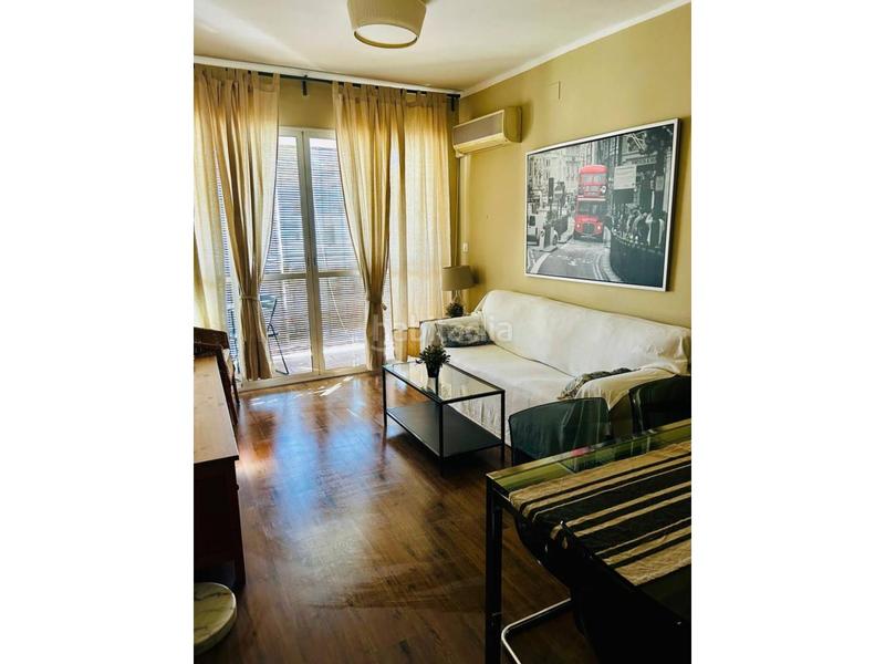 Foto b6ca91f9-f917-47f5-88bf-b973e0413158. Rent flat with heating in San Lorenzo Sevilla