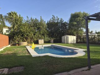 Location Chalet  Calle pino santo. Urb. pino grande