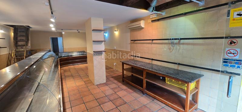 Foto 0fefacfb-3504-46ec-80e9-b21e80661306. Local comercial a carrer de puigcerdà 277 a La Verneda - La Pau Barcelona