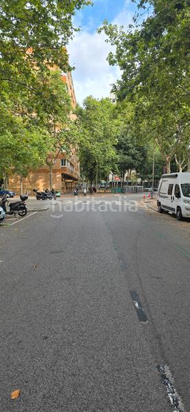 Foto 32512dac-f358-42de-b4b5-2b107fe4ef80. Local comercial a carrer de puigcerdà 277 a La Verneda - La Pau Barcelona