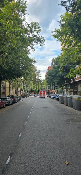 Foto 39fe0181-18fd-4d78-8e19-f19579fe6cb3. Local comercial a carrer de puigcerdà 277 a La Verneda - La Pau Barcelona