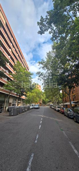 Foto d3c7b445-806a-4603-994c-fcbd29f32376. Local comercial a carrer de puigcerdà 277 a La Verneda - La Pau Barcelona