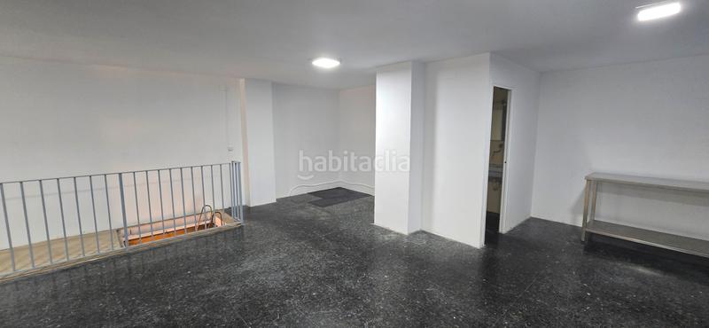 Foto e338c077-1667-4d89-b3d7-a8f78331b199. Local comercial a carrer de puigcerdà 277 a La Verneda - La Pau Barcelona