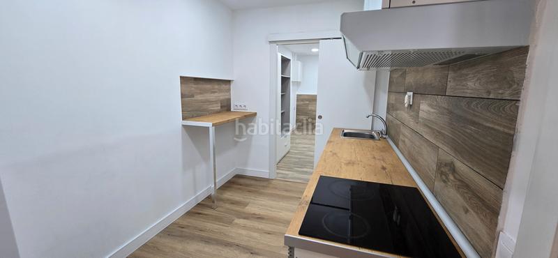 Foto 125675cb-154e-46ea-8bd3-8f395d470683. Alquiler local comercial estudio con acabados de diseño en alquiler Prosperitat (nou barris), completamente reformado en Barcelona