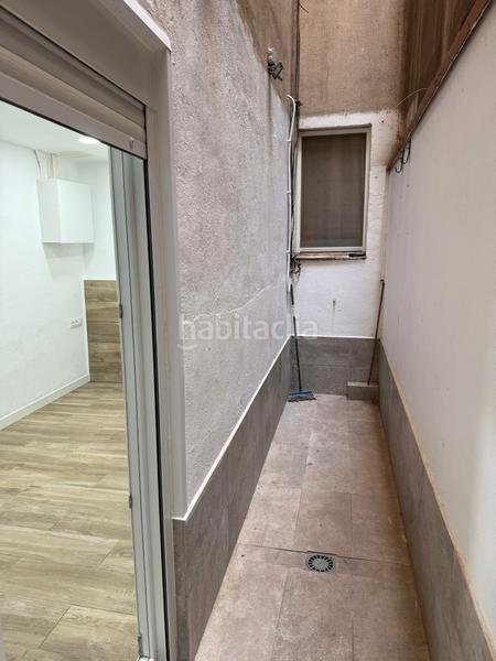 Foto 68c66797-cc4b-424c-8965-9e0d4161f219. Alquiler local comercial estudio con acabados de diseño en alquiler Prosperitat (nou barris), completamente reformado en Barcelona