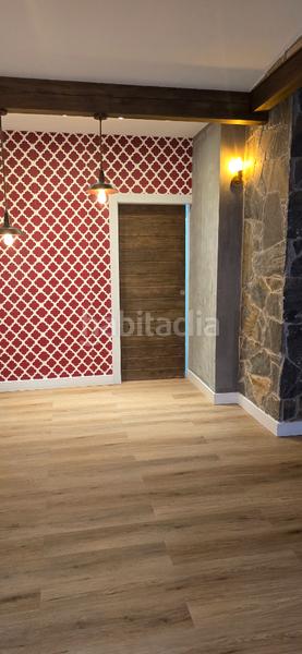 Foto 9d888ef5-9c75-4386-8fcd-89bc8c92313e. Alquiler local comercial estudio con acabados de diseño en alquiler Prosperitat (nou barris), completamente reformado en Barcelona
