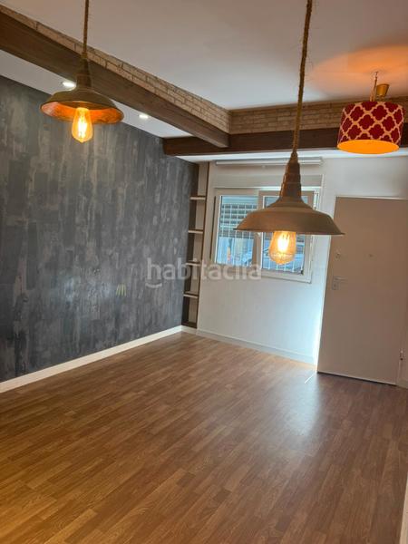 Foto 9f2865d9-7604-47dc-8fb2-b1b18911eefc. Alquiler local comercial estudio con acabados de diseño en alquiler Prosperitat (nou barris), completamente reformado en Barcelona