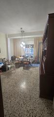 Flat in Carrer del maresme 175. Exclusivo piso de 4 habitaciones todo exterior en el distrito de
