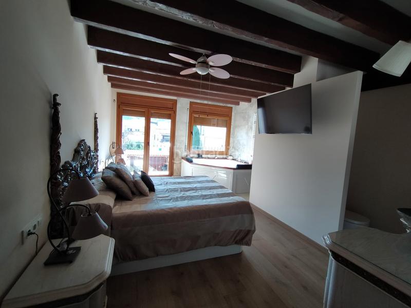 Foto ff4c5399-5054-4fd3-b94f-daec7d6508b7. Casa con camino riscaldamento parcheggio piscina in Santa Coloma de Farners