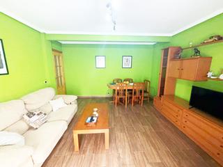 Piso en Tomelloso. R-340 piso de tres habitaciones