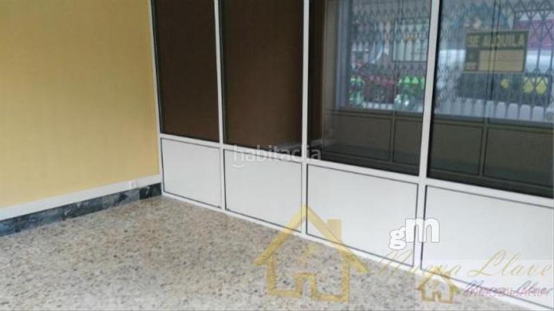 Foto cbe73784-b5b1-4954-8728-197ea2217846. Location local commercial dans Centro - Recinto Amurallado Lugo