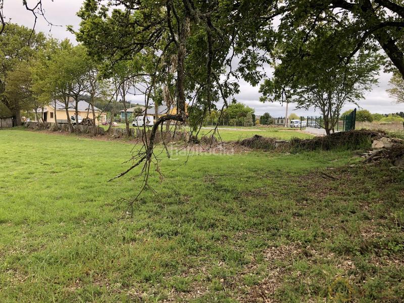 Foto 9b17482a-e4ab-43d0-bdac-8742a995cc55. Terreno residenziale in Outeiro de Rei