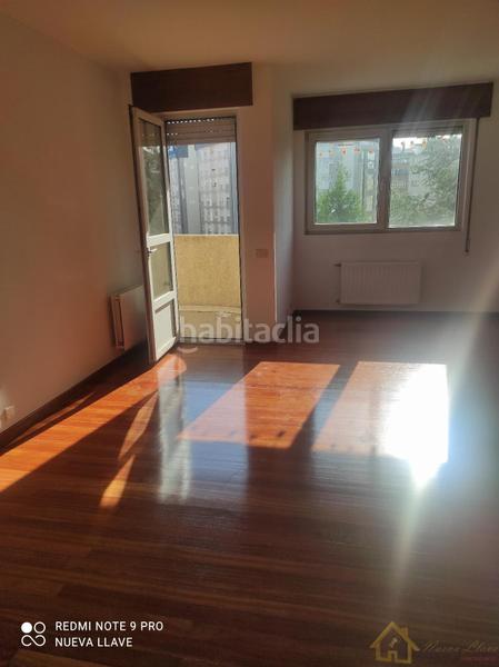 Foto 073ab2f4-0adb-4e33-8070-9184ed981246. Piso  en Centro - Recinto Amurallado Lugo