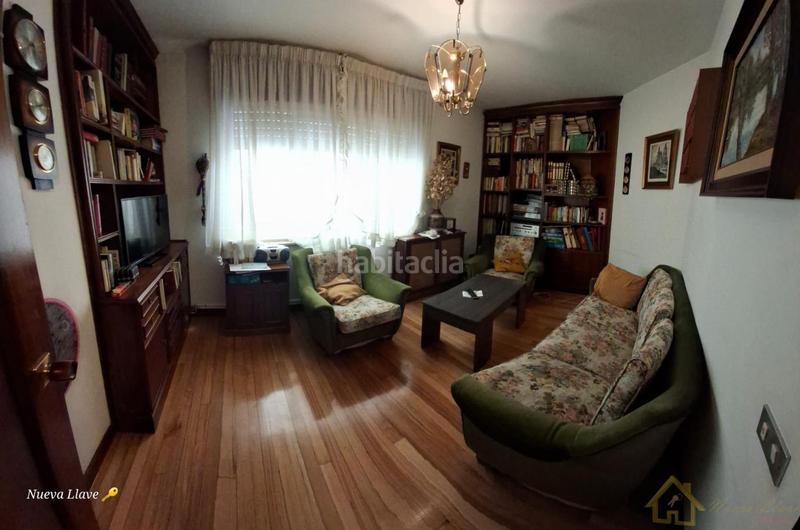 Foto c9857648-b6c9-4043-867b-d7b64e0b6121. Piso  en Centro - Recinto Amurallado Lugo