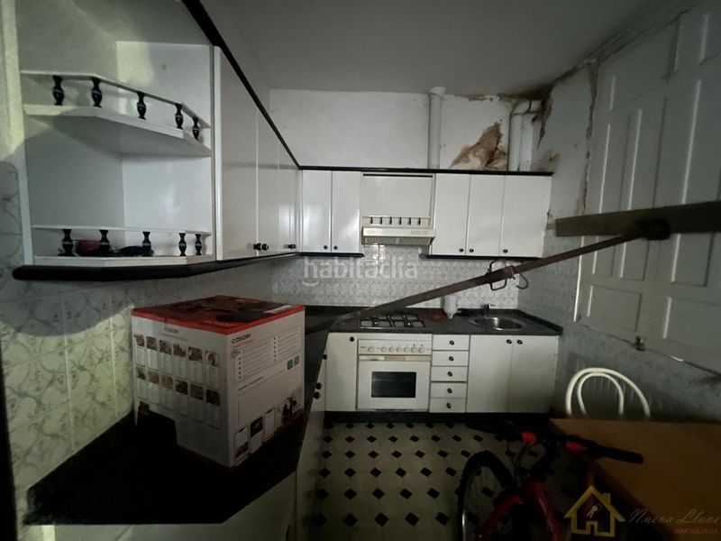 Foto 4a440e2f-e83c-45de-bf90-00866a131249. Edificio  en San Roque - As Fontiñas Lugo