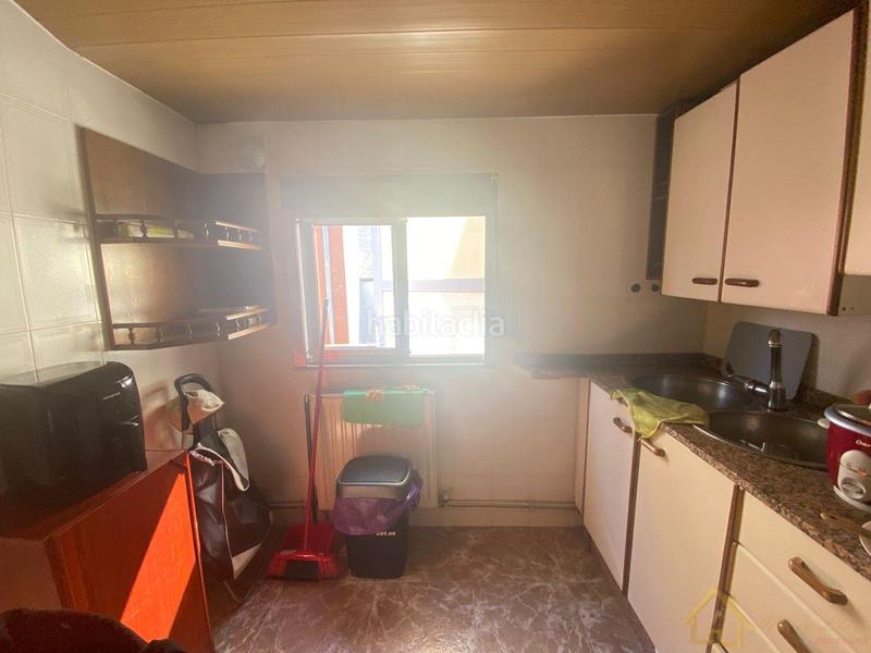 Foto d8c62e93-93b9-4e0b-a397-5cf2f158469d. Alquiler piso  en A Milagrosa Lugo