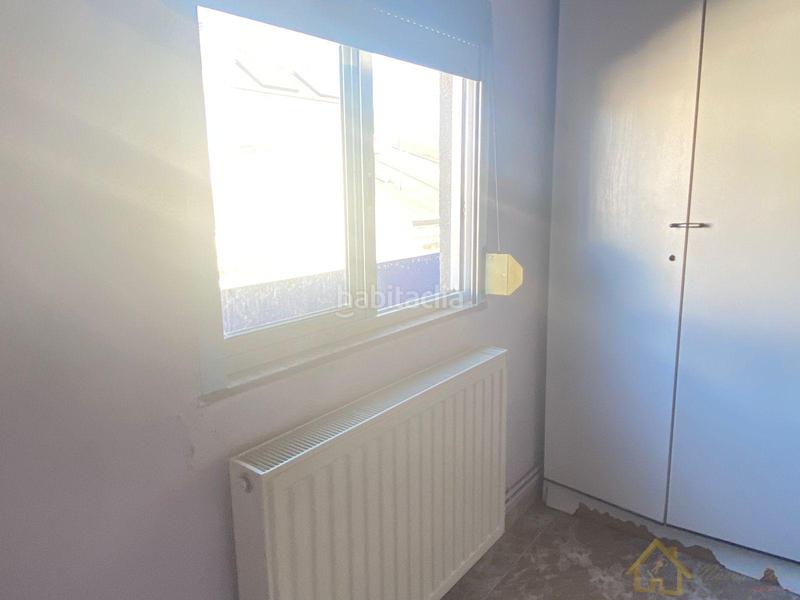 Foto 06d7e251-e57e-477e-a323-3694183ff856. Rent flat with heating in A Milagrosa Lugo