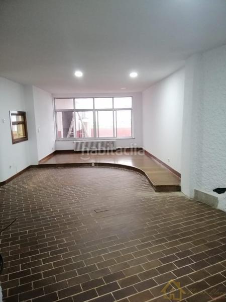 Foto e2be002a-5a88-4060-adf2-be2edc662eb4. Location appartement avec chauffage dans A Milagrosa Lugo