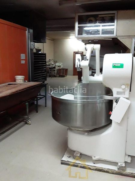 Foto 11546285-a768-4be3-bbda-ca74461ff8bc. Lloguer local comercial a Rábade