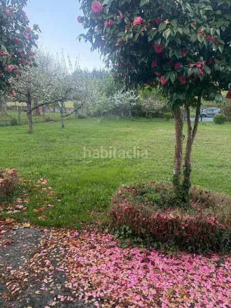 Foto 36a5e3b2-5c55-48c0-8b6e-5008b668d522. Casa amb aparcament a Friol