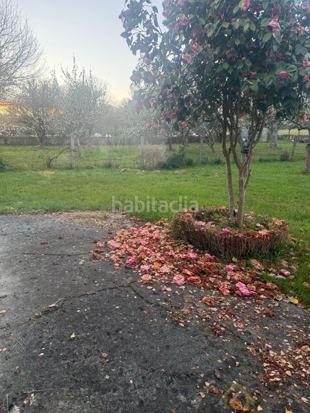 Foto 4922ca0d-44d2-4cf4-9931-a6efed1b550b. Casa amb aparcament a Friol