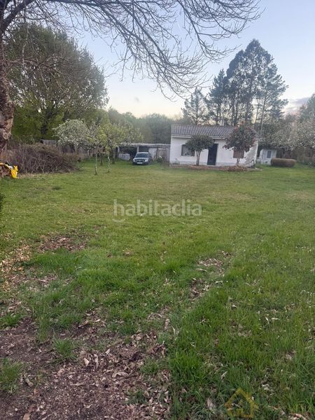 Foto 4fbf4d74-cde0-4e10-8781-d30f2cd74aef. Casa amb aparcament a Friol