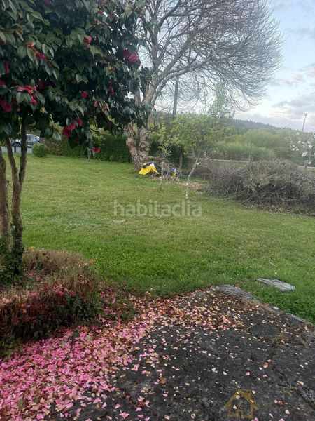 Foto 61461506-b45c-406c-a896-97ff3b258ec8. Casa amb aparcament a Friol