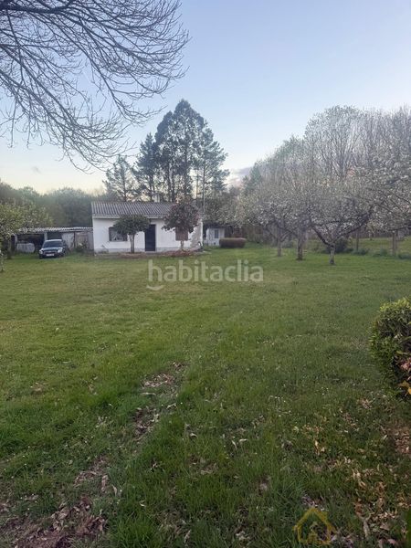 Foto 6eca0127-75de-4795-bb7b-b3887d6682de. Casa amb aparcament a Friol