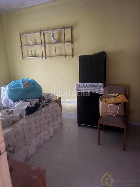 Foto f0329609-7f17-40fa-b28c-98e98941b310. Casa amb aparcament a Friol