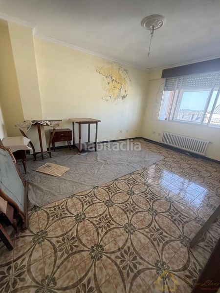 Foto b4aeb1e9-677e-40fa-af67-c241ed3dcc83. Piso  en Paradai Lugo