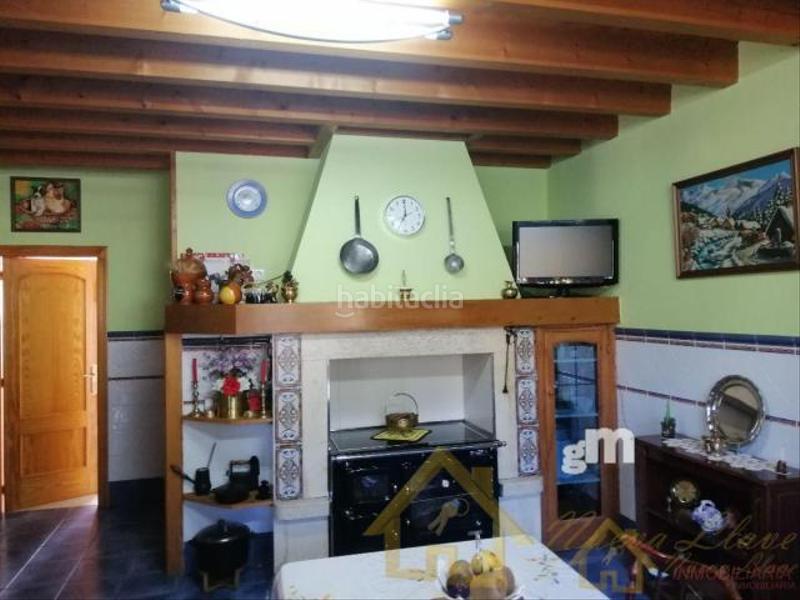 Foto a677157f-cb6e-462e-b85f-49559b84b1ab. Chalet lugochalet en Corgo (O)