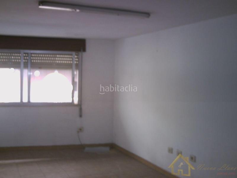 Foto 275698fb-cab0-404e-ba35-76a4d82483cb. Local commercial dans A Milagrosa Lugo