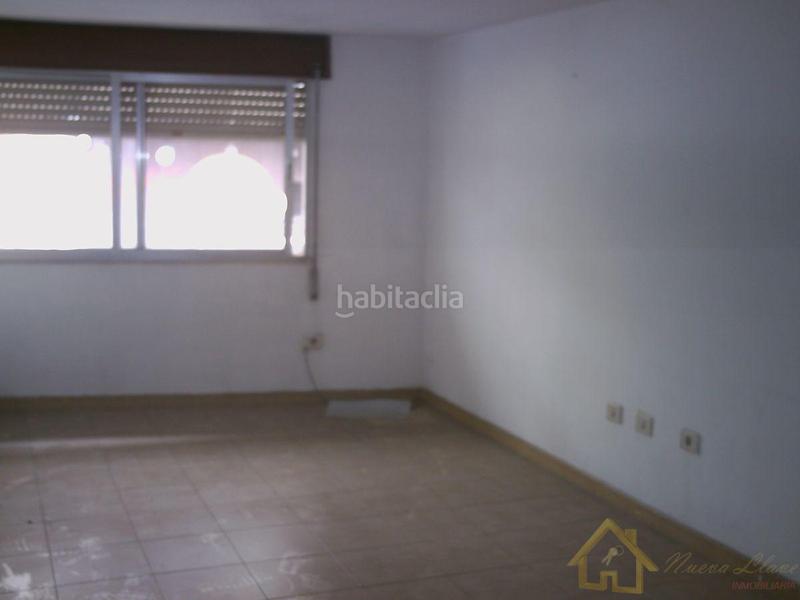 Foto 9b9164ab-baa0-4597-98c2-9a2f787b4d42. Local commercial dans A Milagrosa Lugo