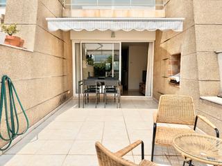 Lloguer Xalet a Carrer del cigne 9. ??? apartamento con terrazas, jardín y piscina – entre playa y m