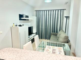 Lloguer Apartament  Carrer guillem de castro. Apartamento cómodo con piscina y terraza – canet de berenguer