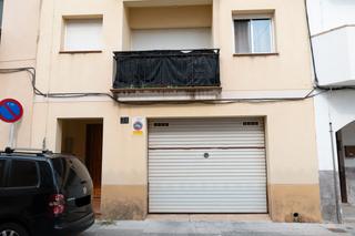 Pis  Carrer calaf. Vivienda con patio, trastero y gran plaza de parking en roda de