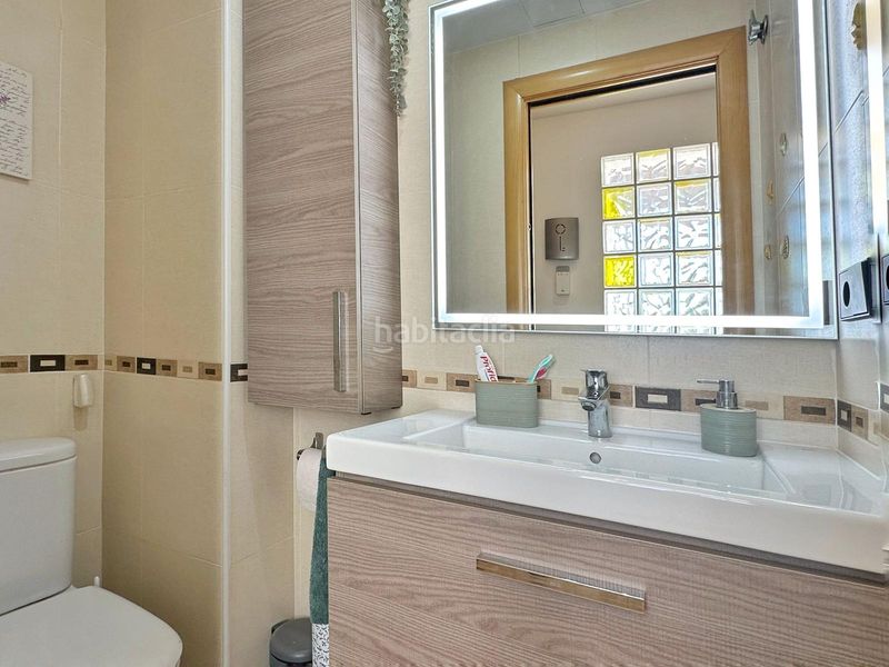 Foto f2796467-09ff-4ee5-83e6-caa8a5a9458a. Casa aparellada amb calefacció aparcament piscina a Roda de Barà