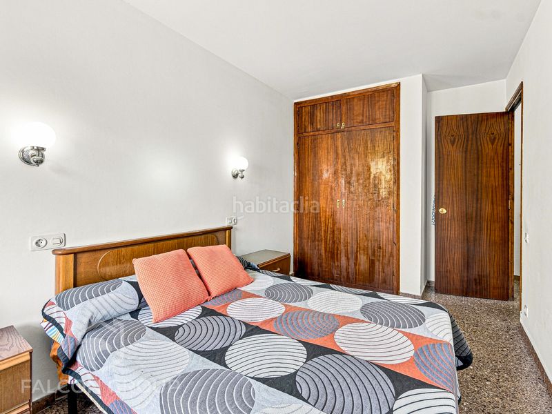 Foto d33e7bab-3514-4bb6-bf38-095f4fe1676a. Pis a Calafell platja Calafell