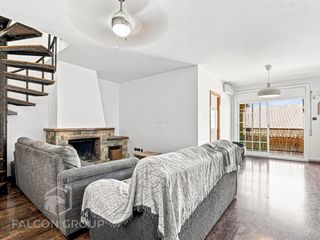 Duplex  Carrer major. Ático dúplex en montmeló - ¡tu hogar de ensueño te espera!