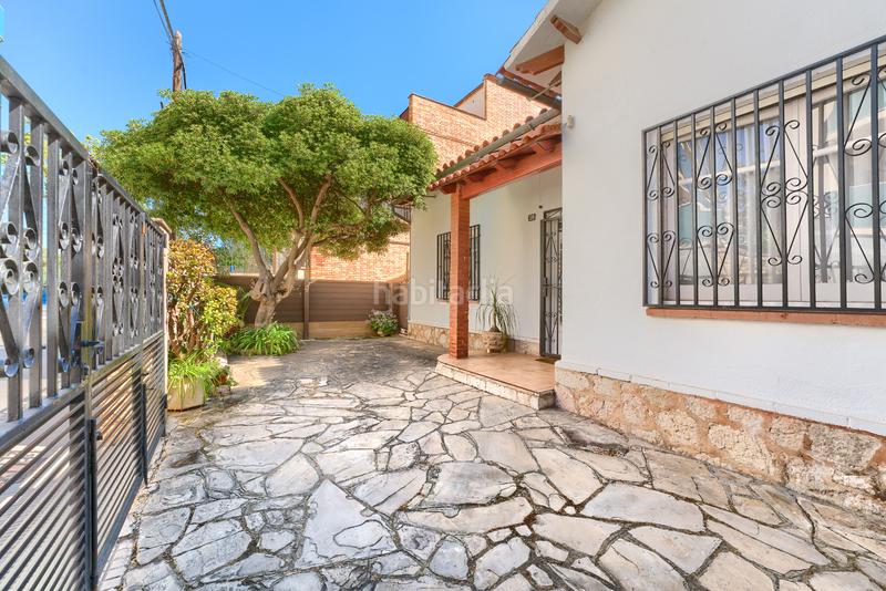 Foto 739a27b5-3802-4196-b528-1affe5614581. Casa pareada en Calafell platja Calafell