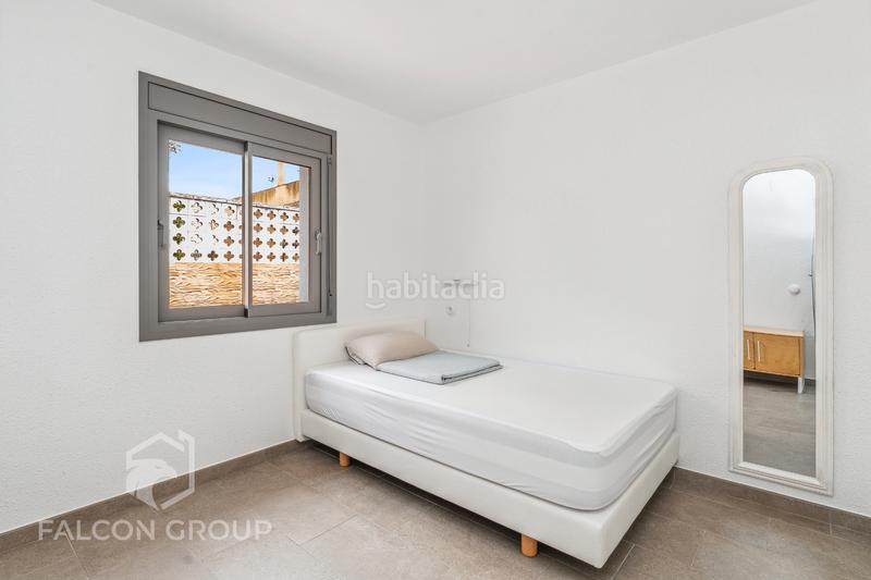 Foto 7d5d9438-4b51-4ed1-af54-e2cff33b885f. Casa en Calafell platja Calafell
