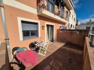 Flat  Carrer baix penedès