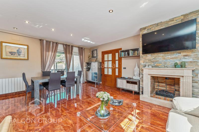 Foto 5d73b6cb-8171-4793-8492-ae3c3dba0a0e. Chalet en Cunit residencial Cunit