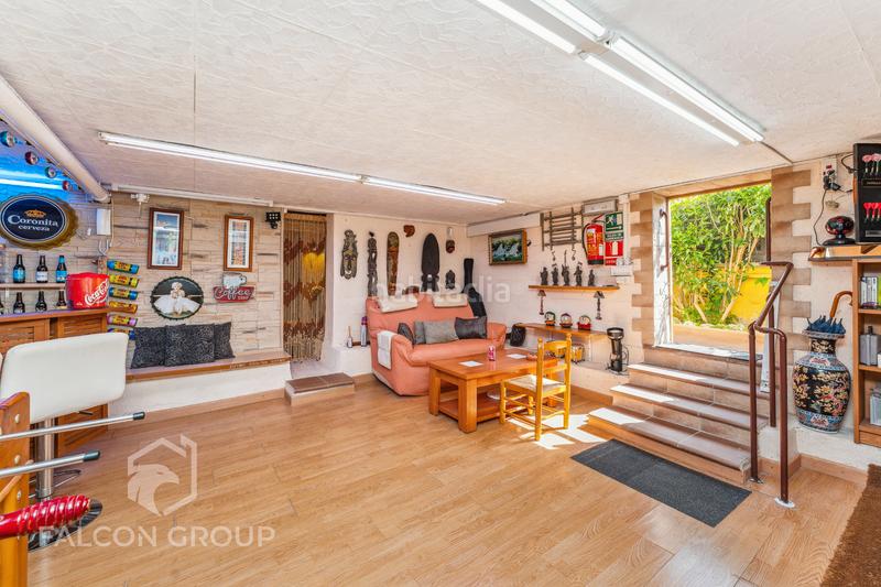 Foto 73f2ce7a-ae65-4415-9d5e-9cd87ece23f6. Chalet en Cunit residencial Cunit