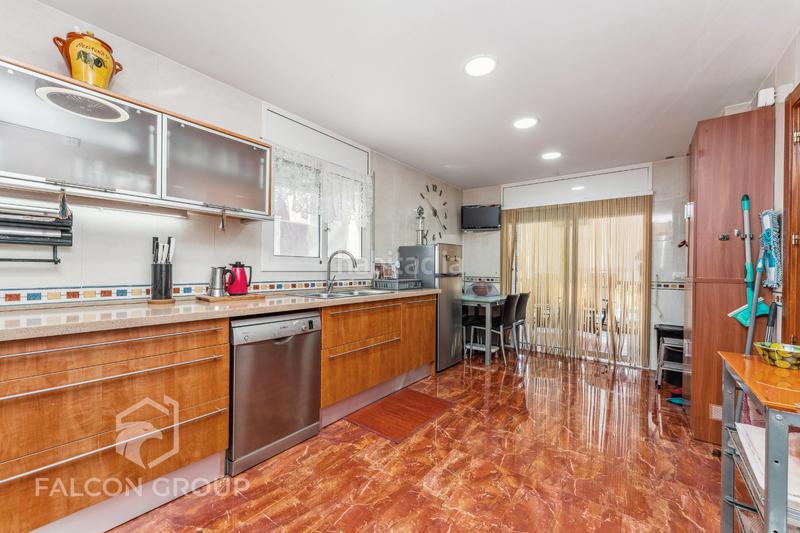 Foto af4babf1-ab5f-49c5-b388-eb6759ee1369. Chalet en Cunit residencial Cunit
