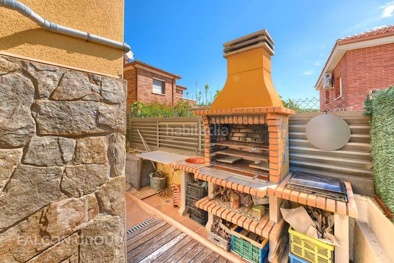 Foto d4814a58-e163-46e1-88fc-871b1e439f41. Chalet en Cunit residencial Cunit