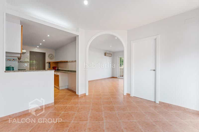 Foto 2fa5bfd9-6744-4136-b5d3-5cccf51845d1. Appartamento con parcheggio piscina in L´Estany Calafell