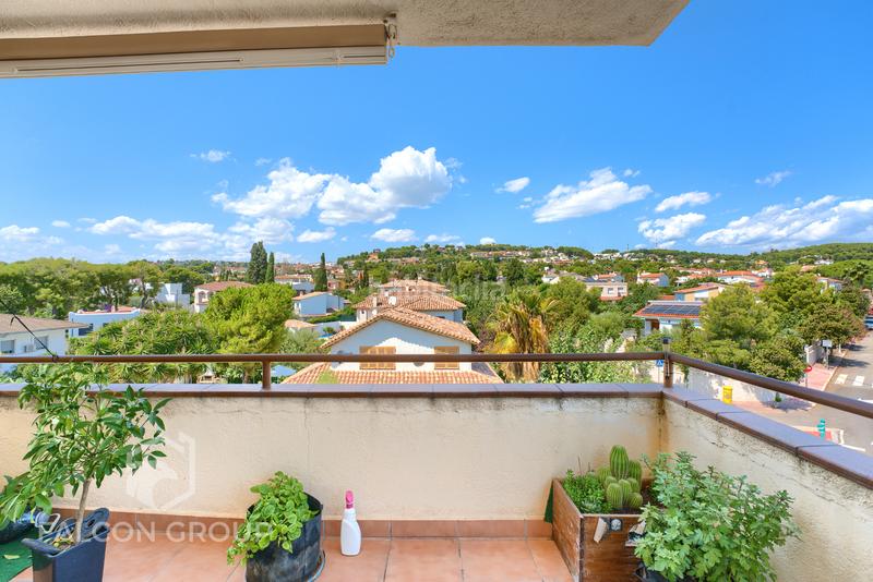 Foto b8cd20d8-9c84-4740-b5b6-904f8194bb2c. Flat with heating parking in Els Masos - Els Garrofers Coma-ruga