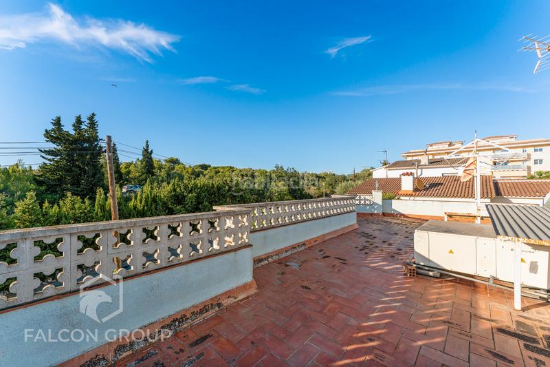 Foto 0569ed25-c5a1-41b6-b745-18ab2b6866e0. Maison avec chauffage parking piscine dans La Franquesa-Oasis Park Vendrell (El)