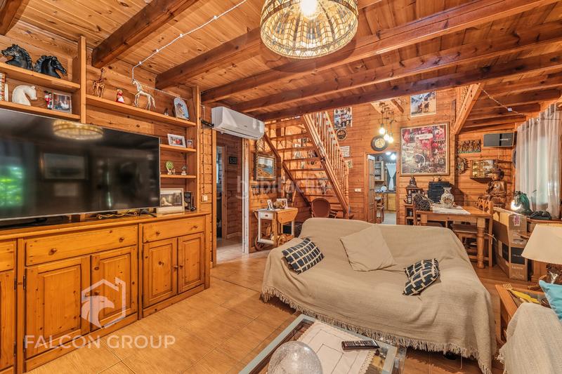 Foto 44e26ddd-dfda-4c21-b3a5-3ce132a8ab92. House with parking in Mas romeu Calafell